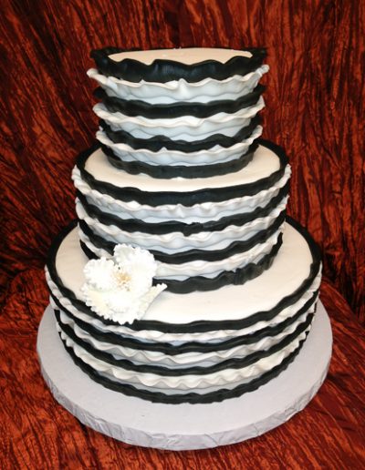 Chantilly Cakes Black White 006